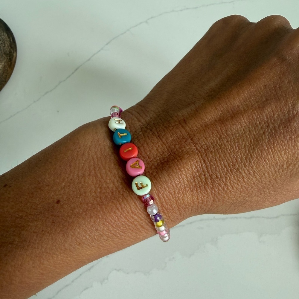 Handmade inspirational Faith stretch, beaded bracelet 6.5 inches
